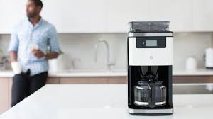 cafetera inteligente hacer cafe desde la cama